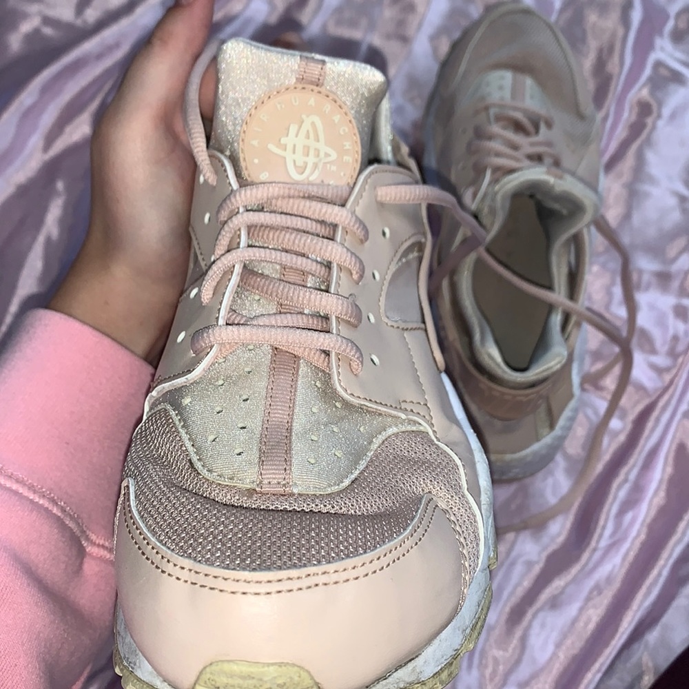 Baby Pink Nike Huaraches
